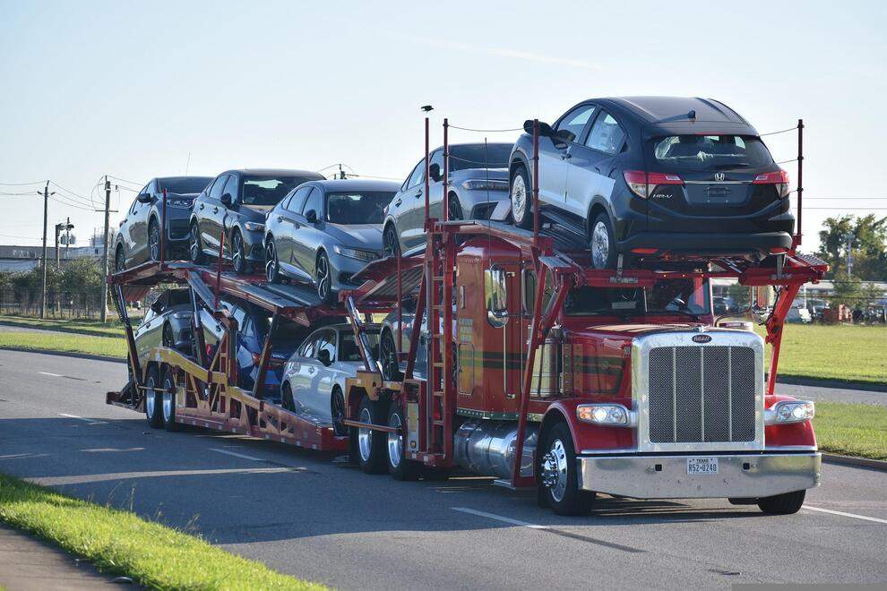 What Affects My Car Transport Cost?