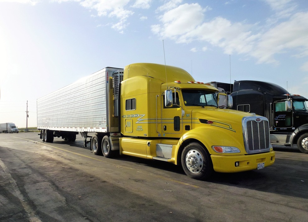 Truck Parking Bill Introduced to Senate